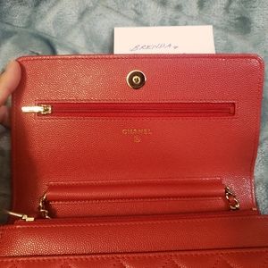 Chanel 19B Red Woc Caviar LGHW